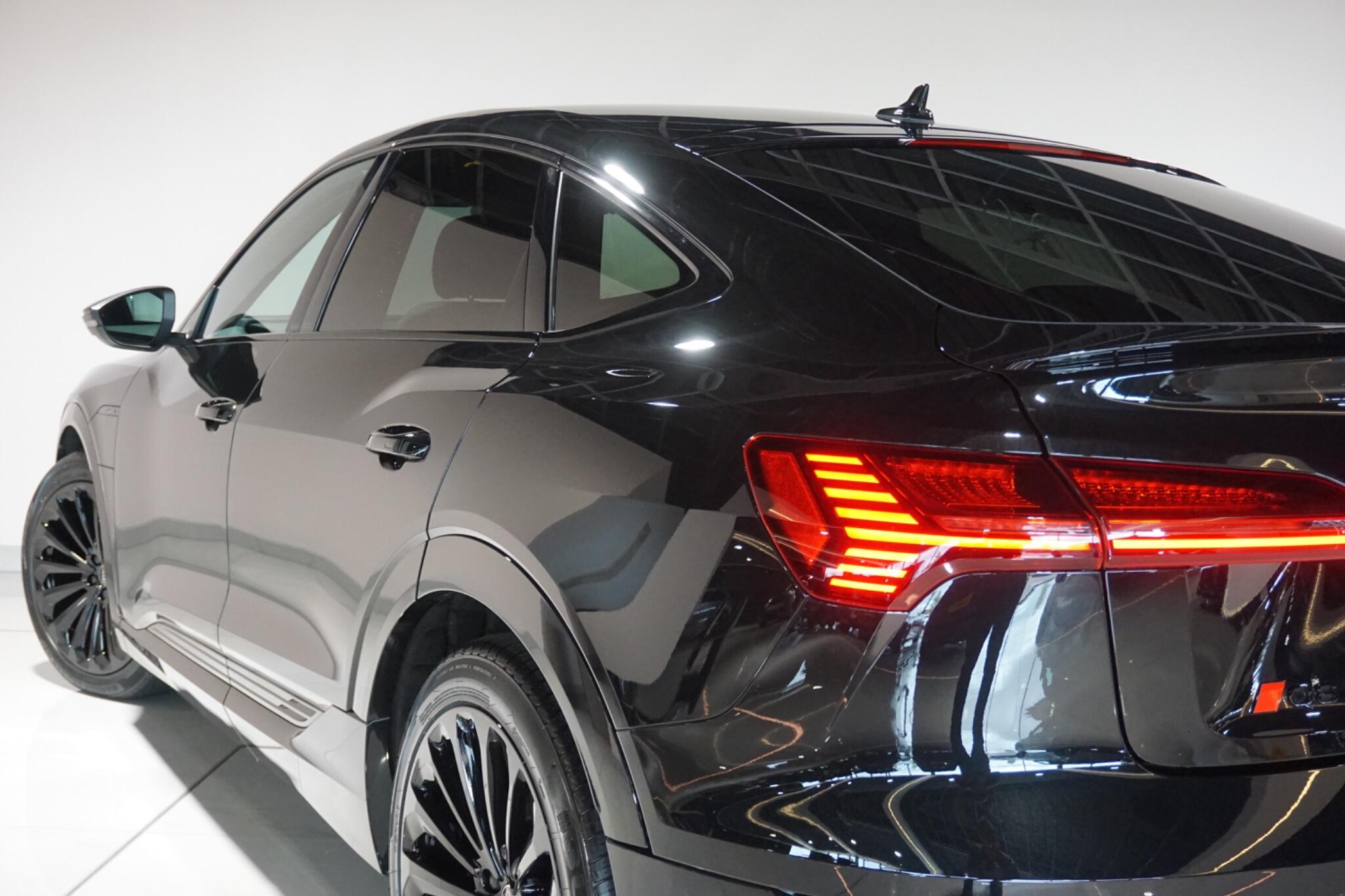 Audi Q8 e-tron 50 S line Sportback 5dr Electric Auto quattro 95kWh (11kW Charger) (340 ps)